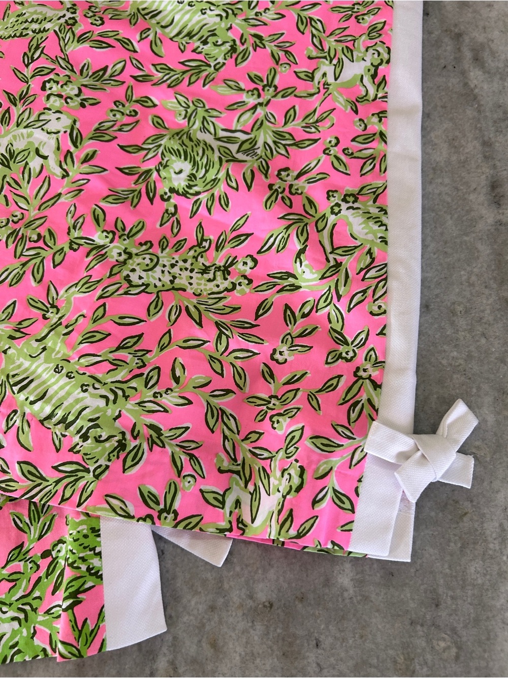 Lilly Pulitzer Matching Mother & Daughter Set Rousseau Pink Mane Sizes 6 - Picture 5 of 16